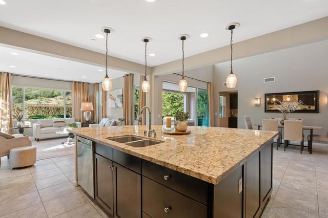 943 Tucana, San Marcos, CA 92078