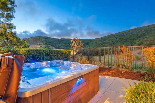 943 Tucana, San Marcos, CA 92078