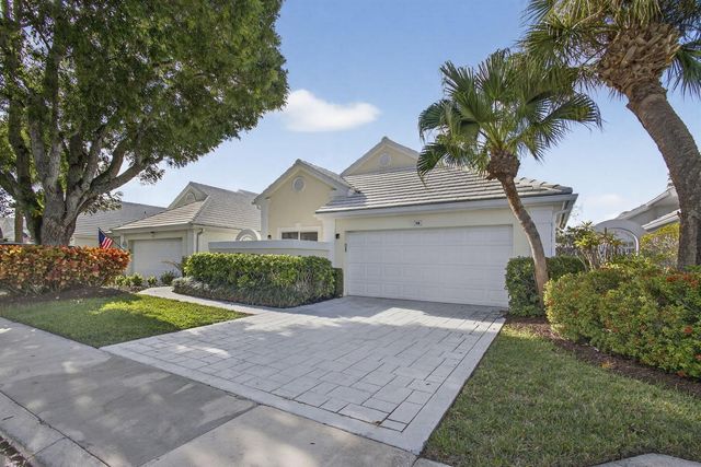 18 SELBY Lane, Palm Beach Gardens, FL 33418