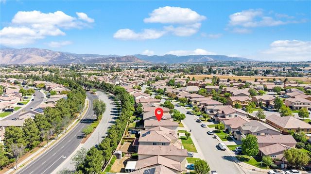 1072 Queen Annes Lane, Beaumont, CA 92223