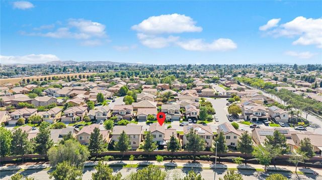 1072 Queen Annes Lane, Beaumont, CA 92223