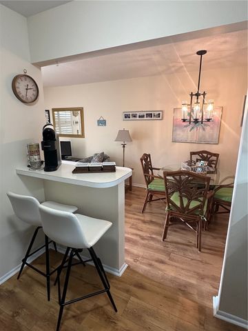 33 Vista Gardens Trail 104, Vero Beach, FL 32962