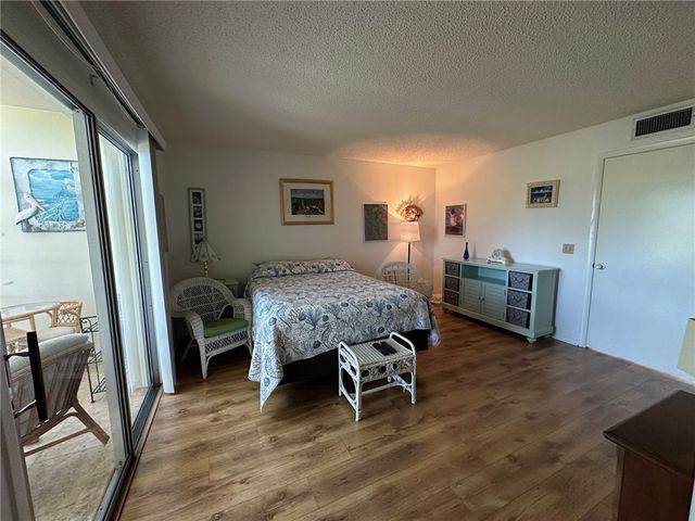 33 Vista Gardens Trail 104, Vero Beach, FL 32962