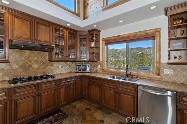 42324 Eagle Ridge, Big Bear Lake, CA 92315