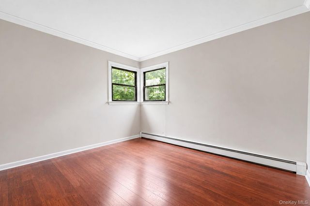 288 Nassau Road, Huntington, NY 11743