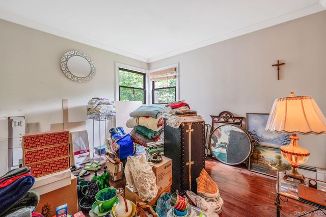 288 Nassau Road, Huntington, NY 11743
