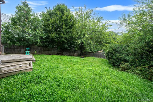 288 Nassau Road, Huntington, NY 11743