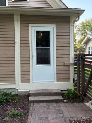 3770 University Avenue, Des Moines, IA 50311