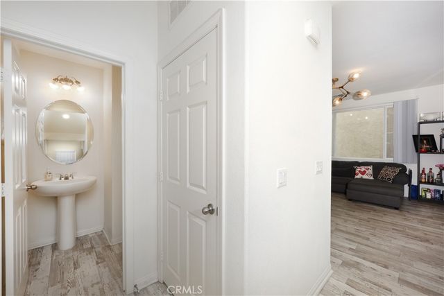 2878 Foxtail, Pomona, CA 91767