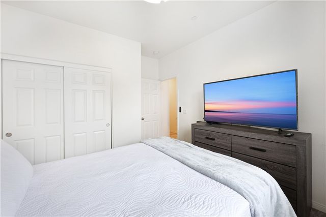2878 Foxtail, Pomona, CA 91767