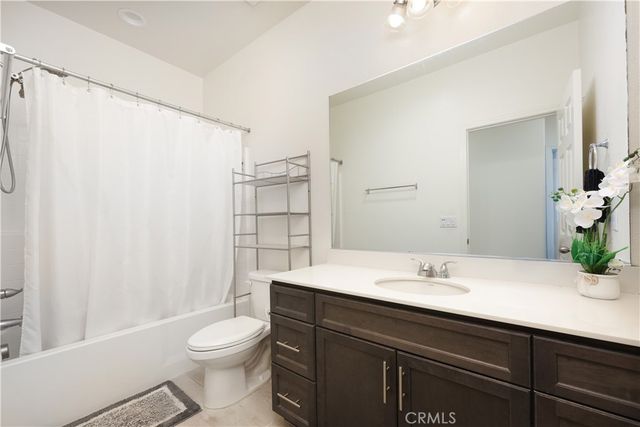 2878 Foxtail, Pomona, CA 91767