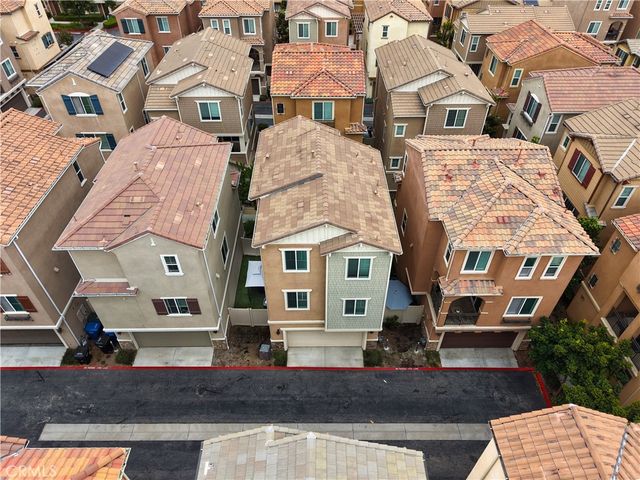 2878 Foxtail, Pomona, CA 91767