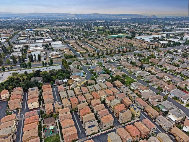 2878 Foxtail, Pomona, CA 91767