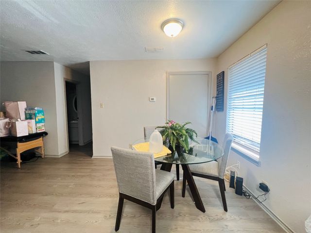 1108 N Elm Street 6, Denton, TX 76201