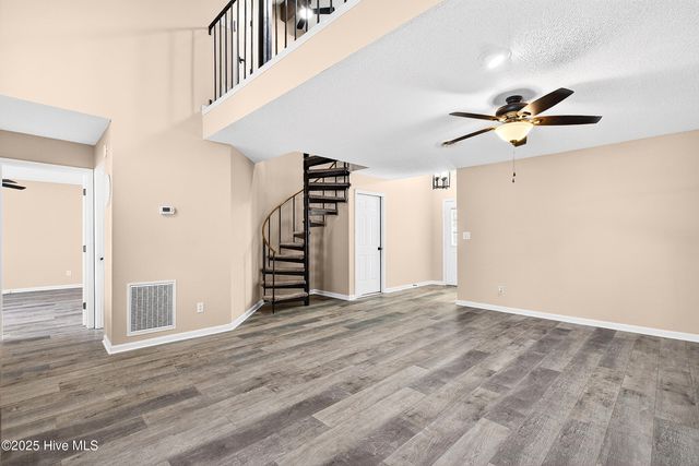 105 Riverbend Road, Jacksonville, NC 28540