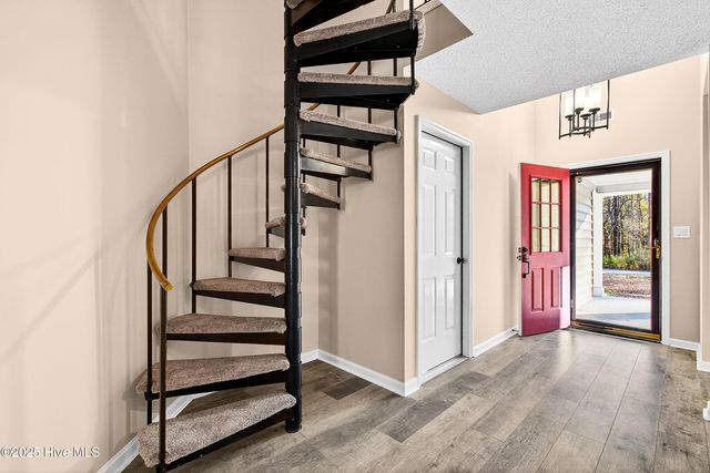 105 Riverbend Road, Jacksonville, NC 28540