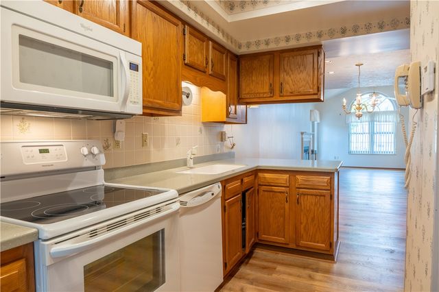 23 Ashford Dr, Cranberry Twp, PA 16066