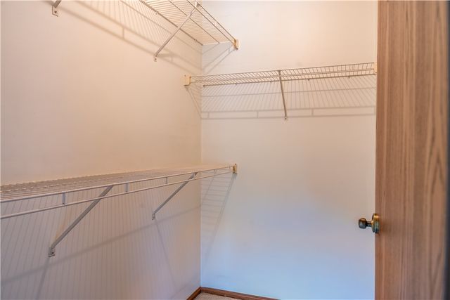 23 Ashford Dr, Cranberry Twp, PA 16066
