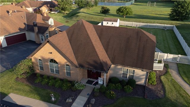 23 Ashford Dr, Cranberry Twp, PA 16066
