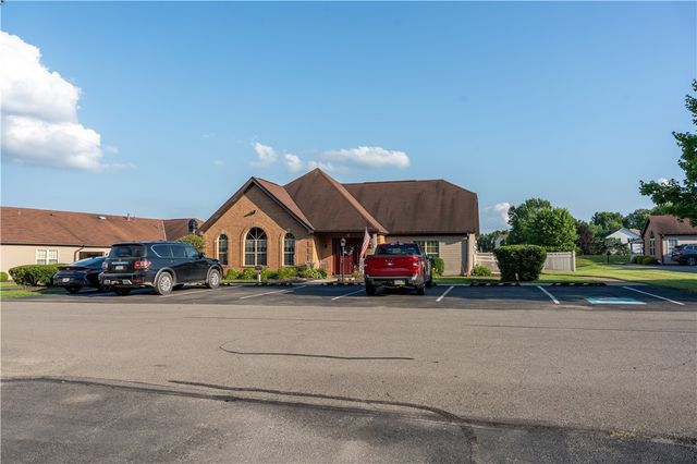 23 Ashford Dr, Cranberry Twp, PA 16066