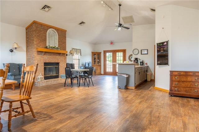 23 Ashford Dr, Cranberry Twp, PA 16066