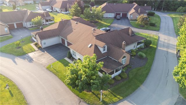 23 Ashford Dr, Cranberry Twp, PA 16066