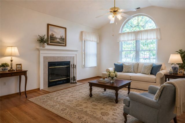 23 Ashford Dr, Cranberry Twp, PA 16066