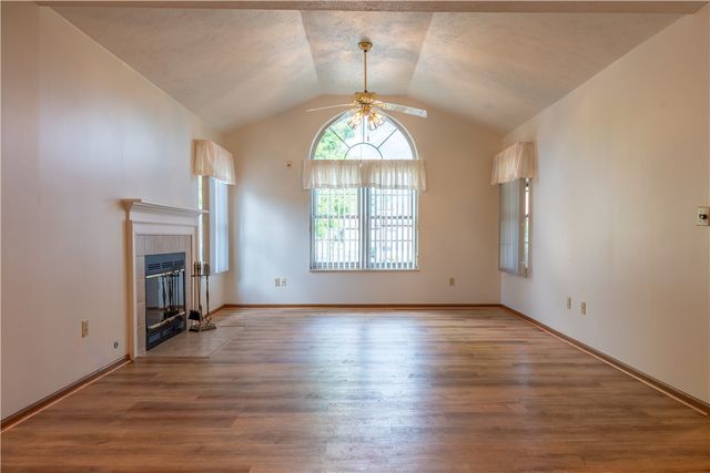 23 Ashford Dr, Cranberry Twp, PA 16066