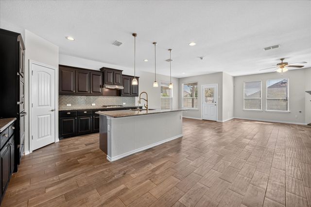904 Dove Cove, Argyle, TX 76226