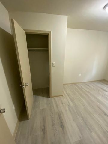 3999 Richard Gordon Hatcher Boulevard, Gary, IN 46408