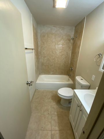 3999 Richard Gordon Hatcher Boulevard, Gary, IN 46408