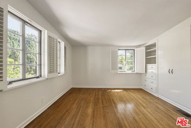512 N Palm Drive, Beverly Hills, CA 90210