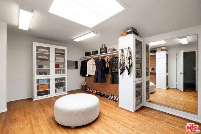 512 N Palm Drive, Beverly Hills, CA 90210