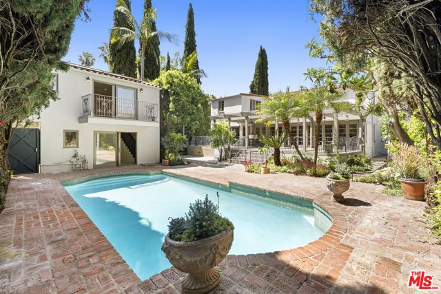 512 N Palm Drive, Beverly Hills, CA 90210