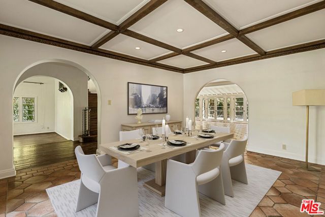 512 N Palm Drive, Beverly Hills, CA 90210