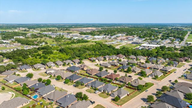 4425 Logan Circle, Granbury, TX 76049