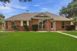 4203 Meadow Ridge Drive, Carrollton, TX 75010