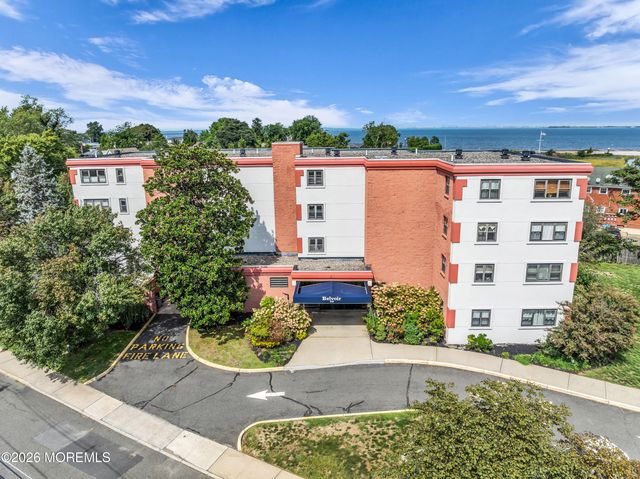 32 Center Avenue 3, Atlantic Highlands, NJ 07716