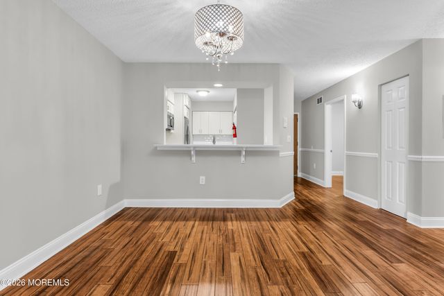 32 Center Avenue 3, Atlantic Highlands, NJ 07716