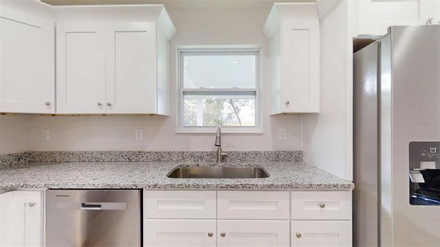 1957 SW IVY PLACE, Dunnellon, FL 34431