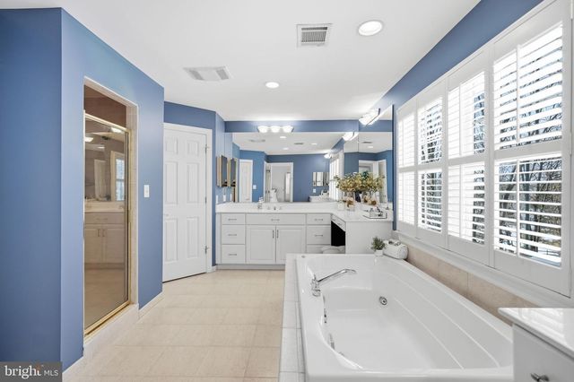 11604 BROAD GREEN CT, Potomac, MD 20854