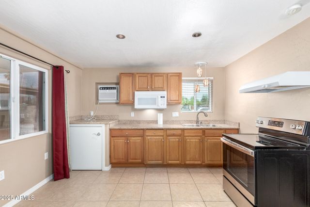 2245 N 22ND Street, Phoenix, AZ 85006