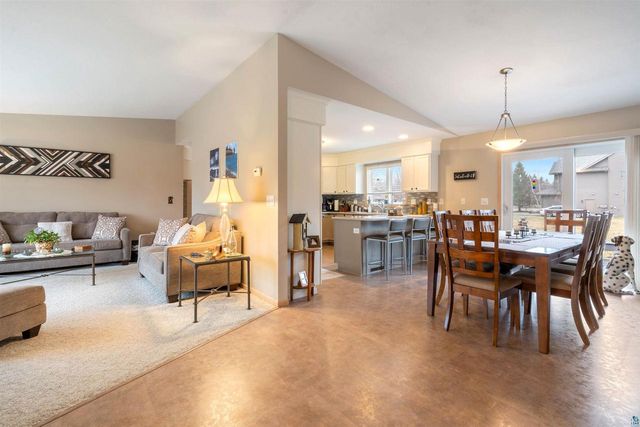 5827 Cedar Ave, Superior, WI 54880