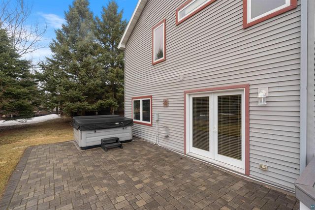 5827 Cedar Ave, Superior, WI 54880