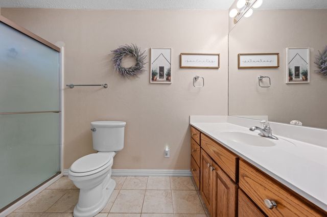 510 E Shady Dr, Kerrville, TX 78028