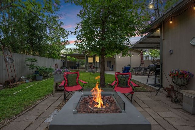 510 E Shady Dr, Kerrville, TX 78028