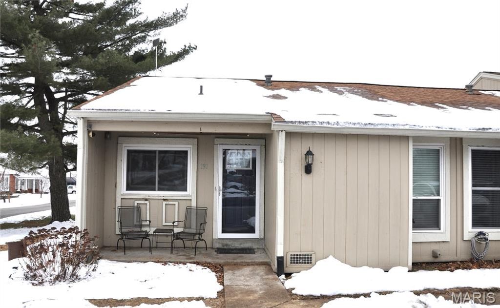 191 Harbor View Drive, Lake St Louis, MO 63367