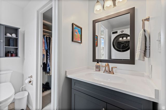 67 W PHEASANTBROOK DR, Centerville, UT 84014