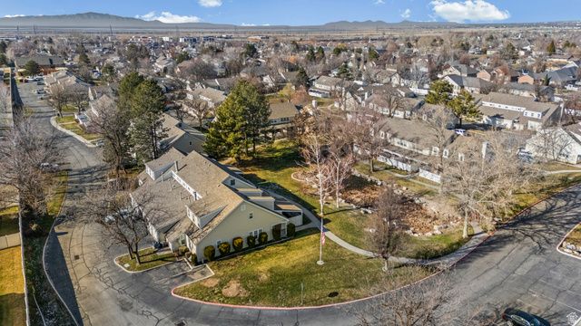 67 W PHEASANTBROOK DR, Centerville, UT 84014