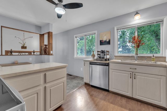 217 W McKay Street, Saline City, MI 48176